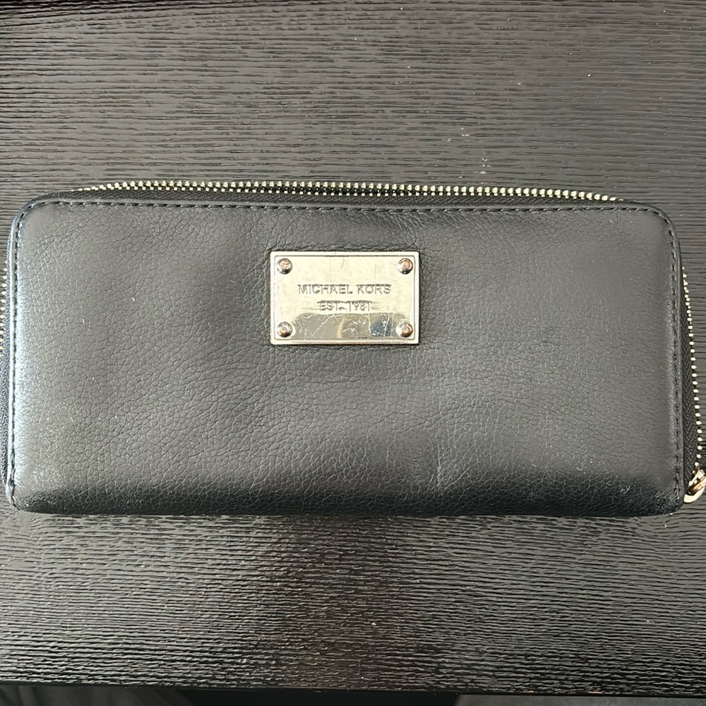 Michael Kors Long Wallet